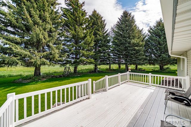 1956 W 3000 N, Rexburg, ID 83440