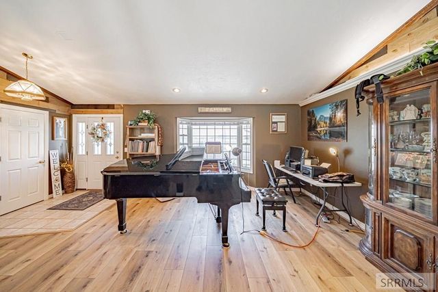 1956 W 3000 N, Rexburg, ID 83440