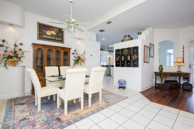 6282 Paradise Island Court, Port Orange, FL 32128