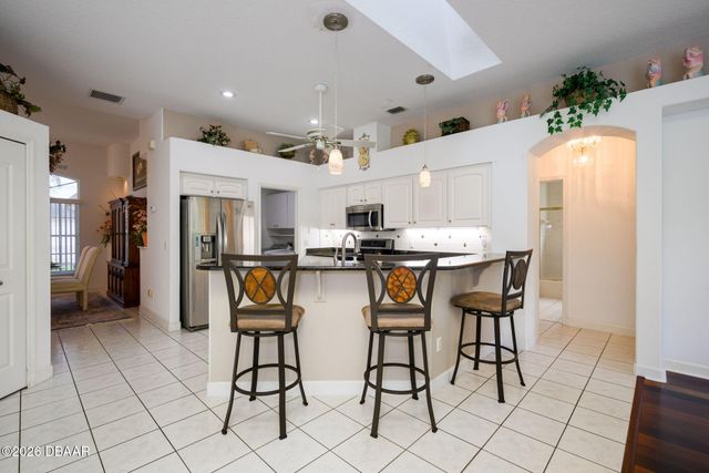 6282 Paradise Island Court, Port Orange, FL 32128