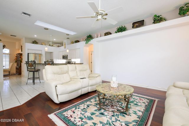 6282 Paradise Island Court, Port Orange, FL 32128