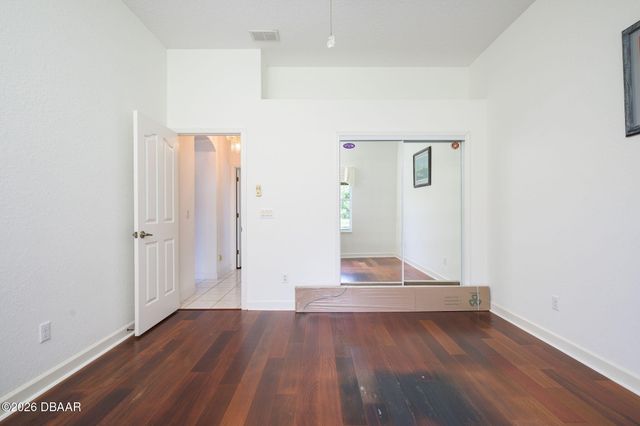 6282 Paradise Island Court, Port Orange, FL 32128