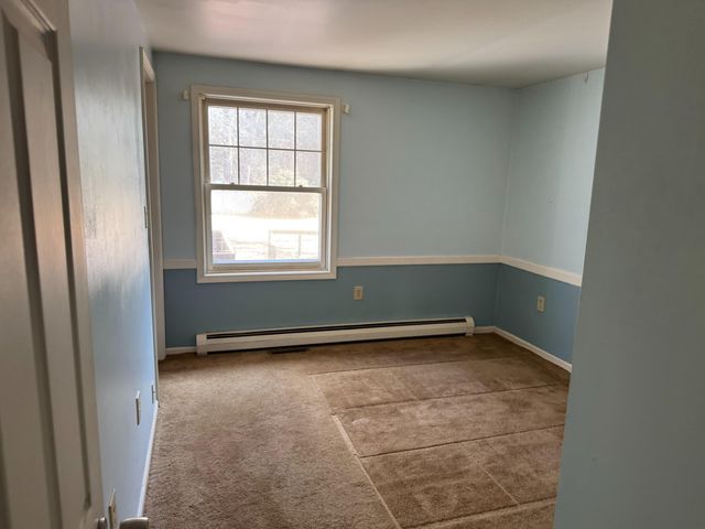 560 N Green Creek Road, Muskegon, MI 49445