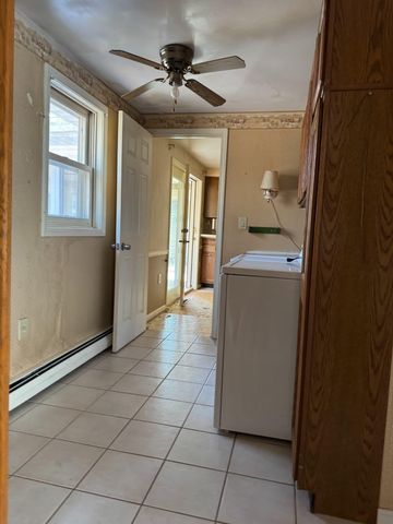 560 N Green Creek Road, Muskegon, MI 49445