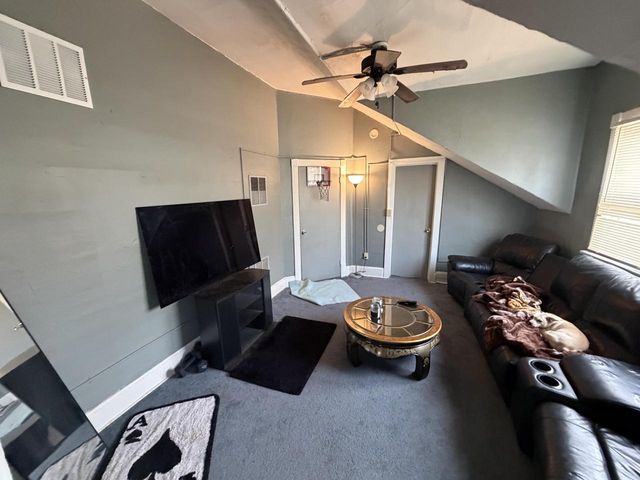1235 Michigan AVENUE, South Milwaukee, WI 53172