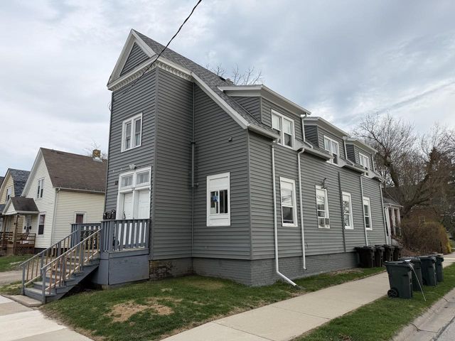 1235 Michigan AVENUE, South Milwaukee, WI 53172