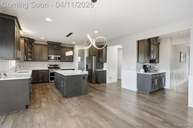 56496 Leeds Lane, Macomb, MI 48042