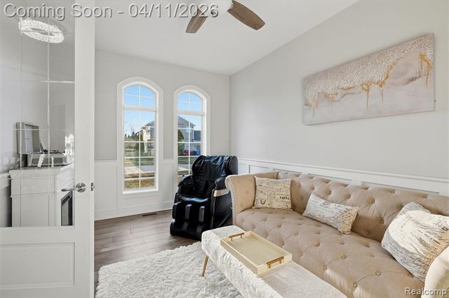 56496 Leeds Lane, Macomb, MI 48042