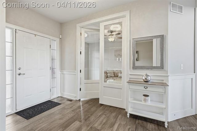 56496 Leeds Lane, Macomb, MI 48042