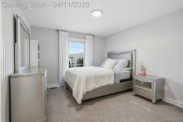 56496 Leeds Lane, Macomb, MI 48042