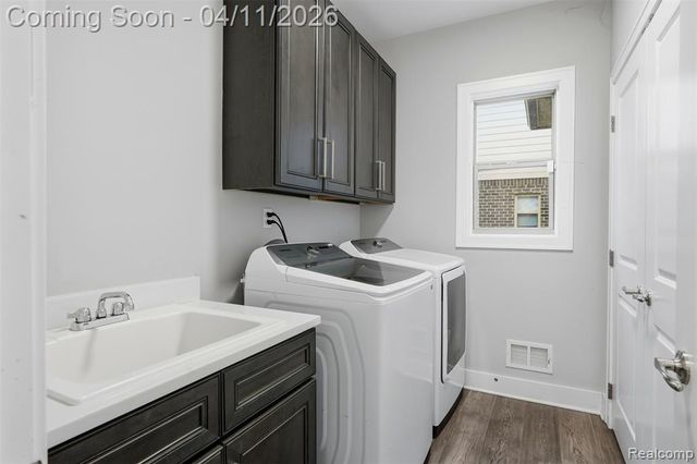 56496 Leeds Lane, Macomb, MI 48042