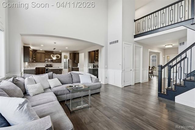 56496 Leeds Lane, Macomb, MI 48042