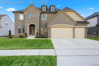 56496 Leeds Lane, Macomb, MI 48042