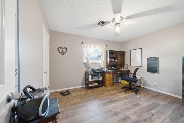 426 Steadway Avenue, Dewey, OK 74029