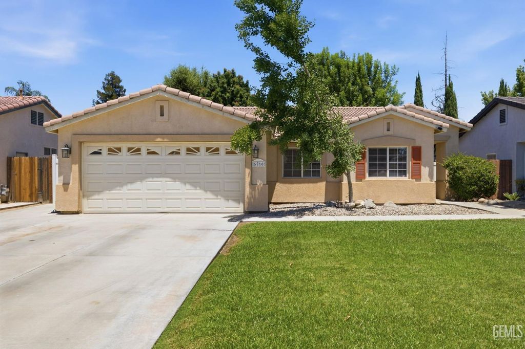5716 March Meadows Way, Bakersfield, CA 93313