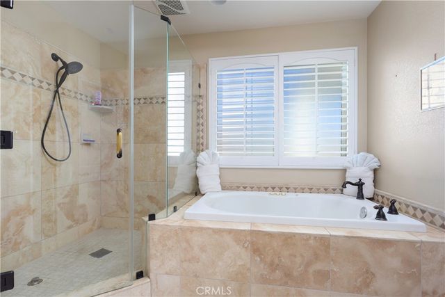 42561 25th W, Lancaster, CA 93536