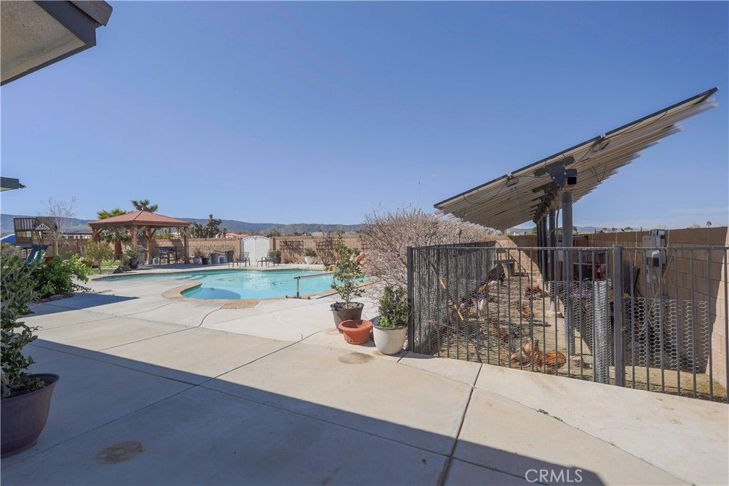 Image 33 of property listing at 42561 25th W, Lancaster, CA 93536