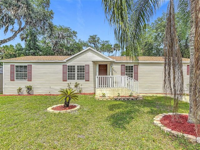 1907 MADRE STREET, New Smyrna Beach, FL 32168