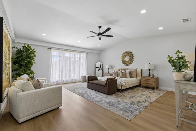 812 Premier Parkway, Grand Prairie, TX 75051