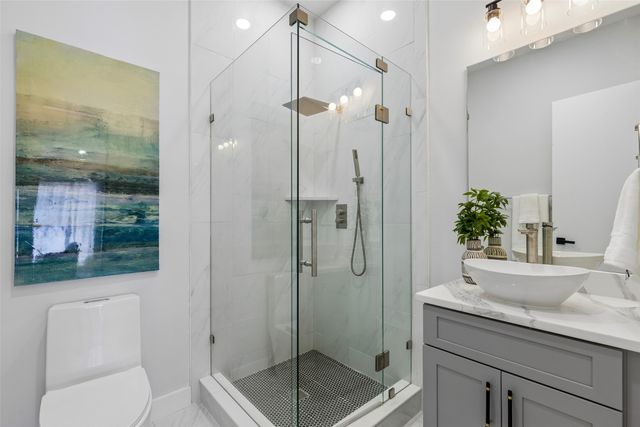 812 Premier Parkway, Grand Prairie, TX 75051
