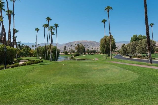 279 San Remo Street, Palm Desert, CA 92260