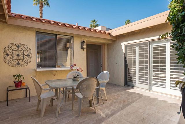 279 San Remo Street, Palm Desert, CA 92260