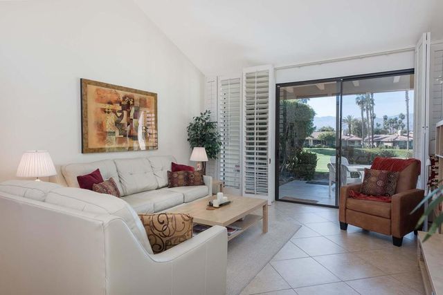 279 San Remo Street, Palm Desert, CA 92260