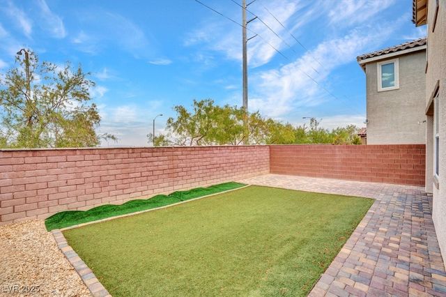 7104 Flathead River Avenue, Las Vegas, NV 89179