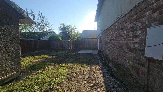615 Corvette Lane, Houston, TX 77060