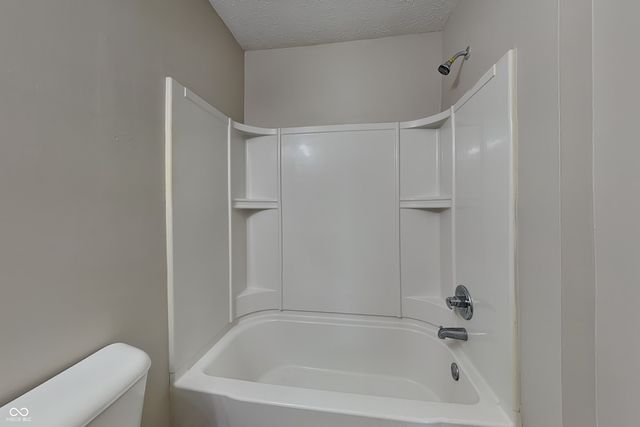 12160 Lindley Drive, Noblesville, IN 46060
