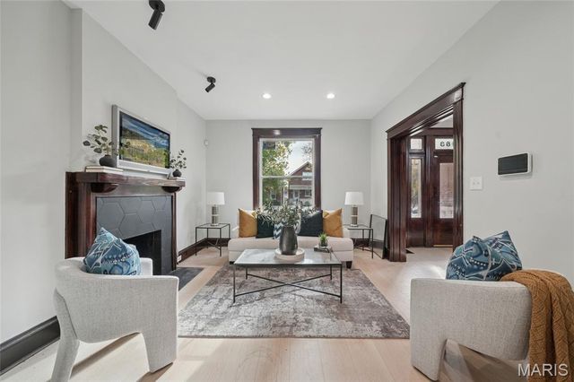 4063 Wyoming Street, St Louis, MO 63116