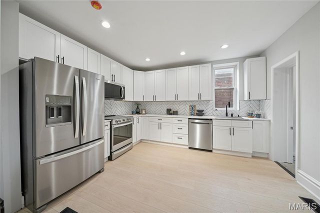 4063 Wyoming Street, St Louis, MO 63116