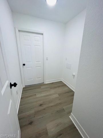 1726 NE 17th TER, Cape Coral, FL 33909