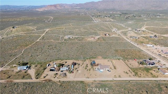 9588 Milpas, Apple Valley, CA 92308