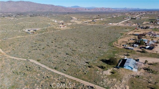 9588 Milpas, Apple Valley, CA 92308