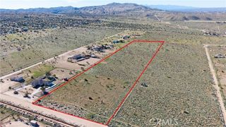 9588 Milpas, Apple Valley, CA 92308