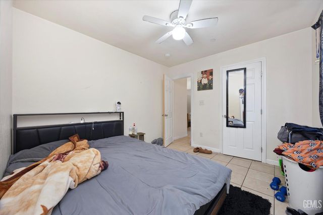 1716 Filson Street, Bakersfield, CA 93307