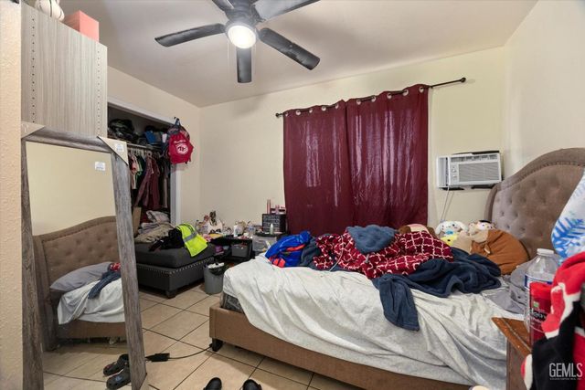 1716 Filson Street, Bakersfield, CA 93307