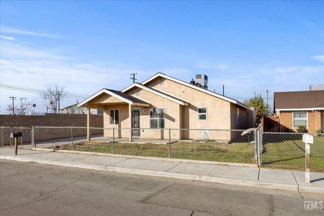 1716 Filson Street, Bakersfield, CA 93307