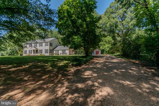 428 INGLESIDE DR, Fredericksburg, VA 22405
