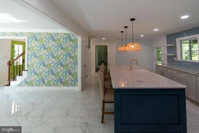428 INGLESIDE DR, Fredericksburg, VA 22405