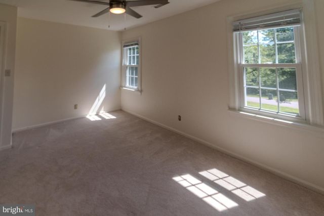 428 INGLESIDE DR, Fredericksburg, VA 22405