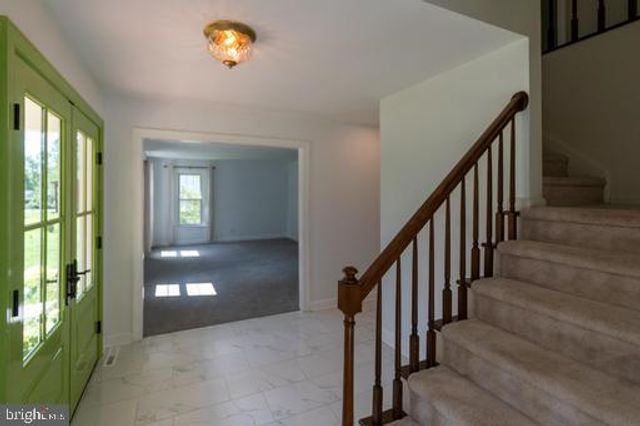 428 INGLESIDE DR, Fredericksburg, VA 22405