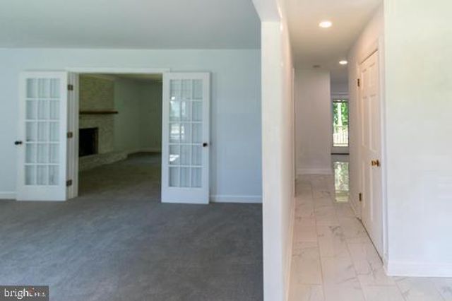 428 INGLESIDE DR, Fredericksburg, VA 22405
