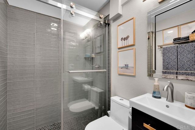 3764 Bayside Lane 4, San Diego, CA 92109