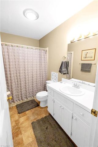 1707 N Main Street C4, Mount Airy, NC 27030