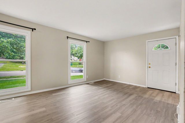 1732 Valleywood Court 2, Portage City, MI 49024