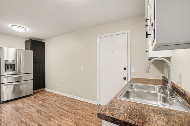 1732 Valleywood Court 2, Portage City, MI 49024