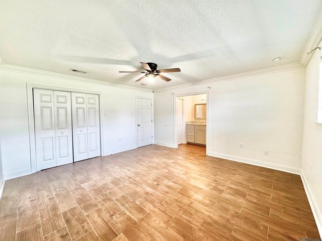 5016 Five Forks Dr, Baton Rouge, LA 70817