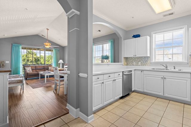 5801 Oyster Catcher Dr Unit 634, North Myrtle Beach, SC 29582